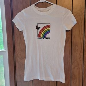 Sz XS - Aeropostale- White Classic Crew T-Shirt - Peach & Unity - Like New